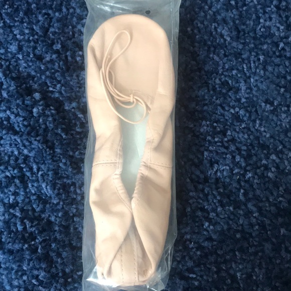 Ballet Slippers - Picture 2 of 5